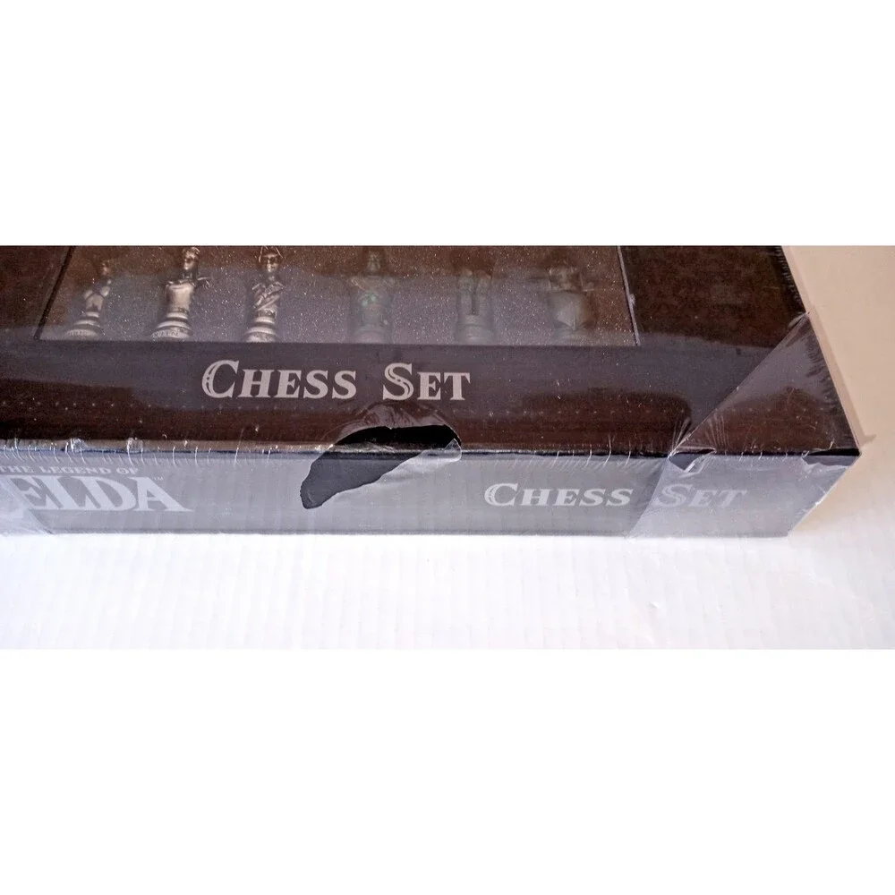 Zelda Ocarina of Time Chess Set GameStop Exclusive Nintendo 2014 New Torn Wrap